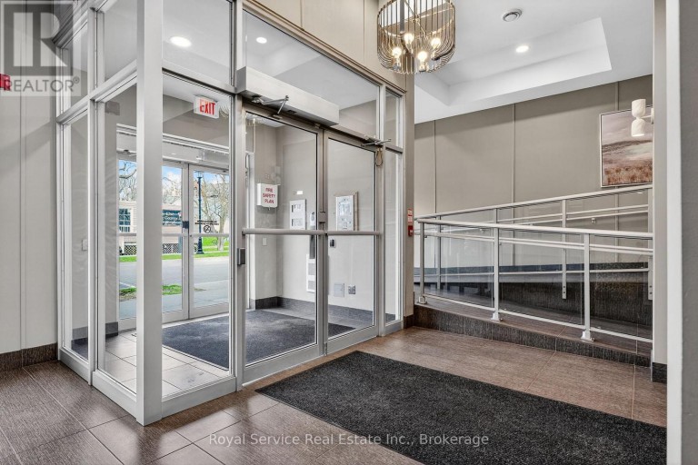 206 - 148 THIRD STREET, Cobourg, Ontario, K9A5X2