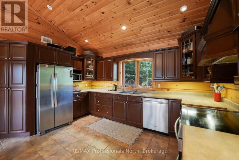 1025 CANFIELD LANE, Minden Hills (Minden), Ontario, K0M2K0