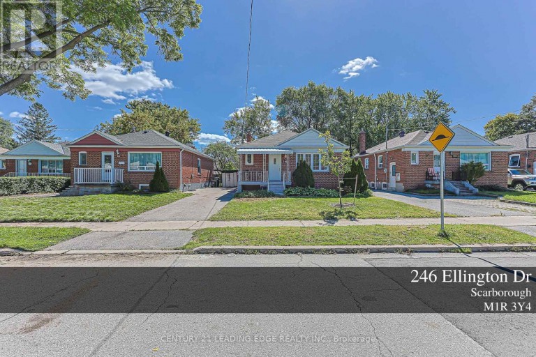 246 ELLINGTON DRIVE, Toronto (Wexford-Maryvale), Ontario, M1R3Y4
