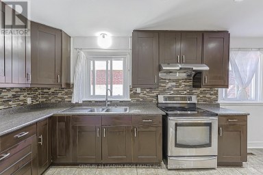 246 ELLINGTON DRIVE Toronto (Wexford-Maryvale) Ontario photo 9