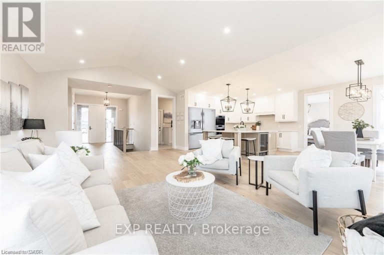 2088 NITHVIEW COURT, Perth East (North Easthope), Ontario, N0B2T0