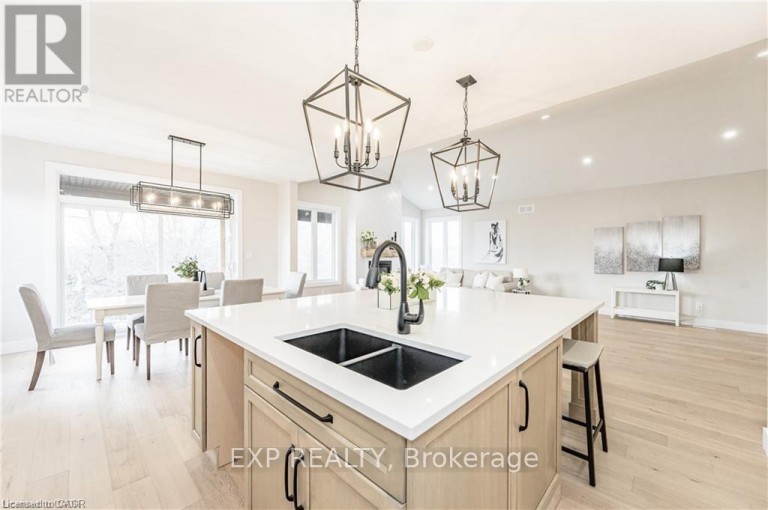 2088 NITHVIEW COURT, Perth East (North Easthope), Ontario, N0B2T0