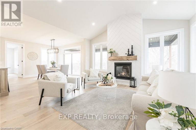 2088 NITHVIEW COURT, Perth East (North Easthope), Ontario, N0B2T0