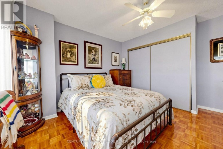 429 - 50 RICHMOND STREET E, Oshawa (O'Neill), Ontario, L1G7C7
