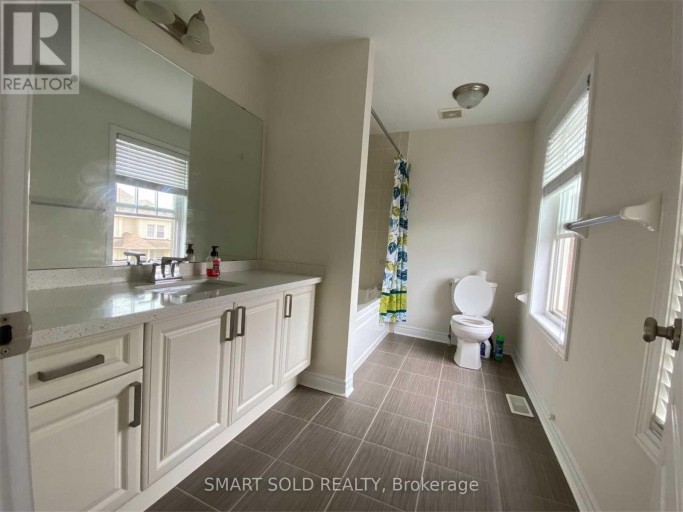 74 MURISON DRIVE, Markham (Cathedraltown), Ontario, L6C0J6