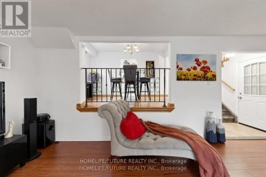 86 HALFMOON SQUARE Toronto (Highland Creek) Ontario photo 11