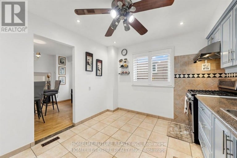 86 HALFMOON SQUARE, Toronto (Highland Creek), Ontario, M1C3V3
