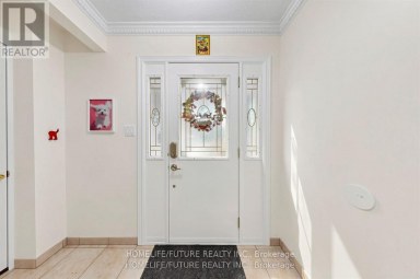 86 HALFMOON SQUARE Toronto (Highland Creek) Ontario photo 19