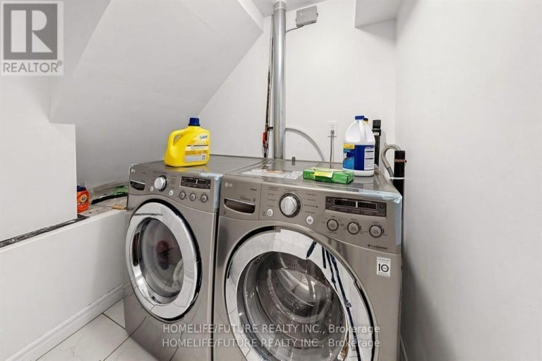 86 HALFMOON SQUARE, Toronto (Highland Creek), Ontario, M1C3V3