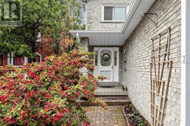86 HALFMOON SQUARE Toronto (Highland Creek) Ontario photo 5