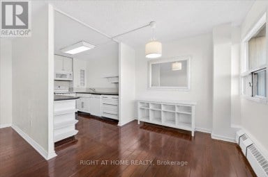 708 - 100 LEEWARD GLENWAY Toronto (Flemingdon Park) Ontario photo 11