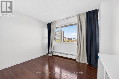 708 - 100 LEEWARD GLENWAY Toronto (Flemingdon Park) Ontario photo 19