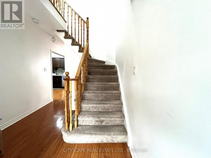 33 - 68 GILGORM ROAD, Brampton (Brampton West), Ontario, L6X4P5
