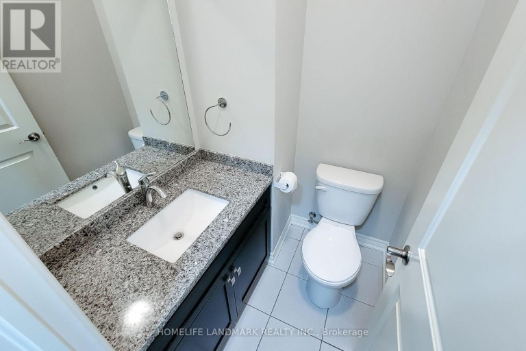 52 SONOMA VALLEY CRESCENT, Hamilton (Mewburn), Ontario, L9B0J3