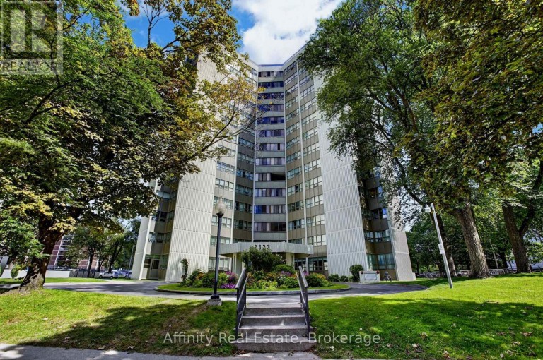 808 - 2323 CONFEDERATION PARKWAY, Mississauga (Cooksville), Ontario, L5B1R6