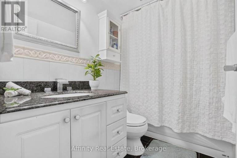 808 - 2323 CONFEDERATION PARKWAY, Mississauga (Cooksville), Ontario, L5B1R6