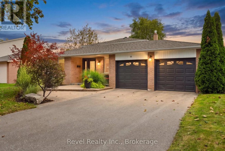 35 JOHN DEXTER PLACE, Markham (Sherwood-Amberglen), Ontario, L3P3G2