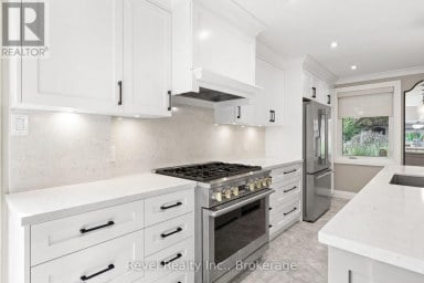 35 JOHN DEXTER PLACE Markham (Sherwood-Amberglen) Ontario photo 10