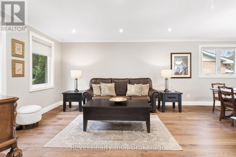 35 JOHN DEXTER PLACE, Markham (Sherwood-Amberglen), Ontario, L3P3G2