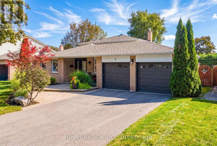 35 JOHN DEXTER PLACE, Markham (Sherwood-Amberglen), Ontario, L3P3G2