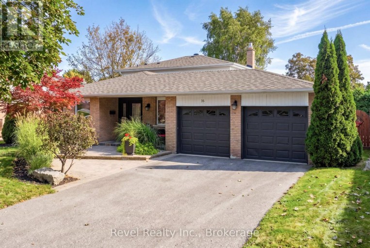 35 JOHN DEXTER PLACE, Markham (Sherwood-Amberglen), Ontario, L3P3G2