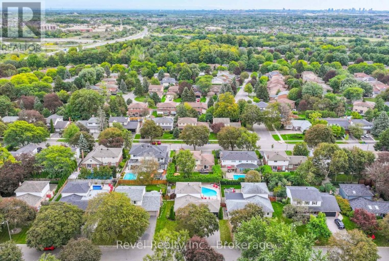 35 JOHN DEXTER PLACE, Markham (Sherwood-Amberglen), Ontario, L3P3G2