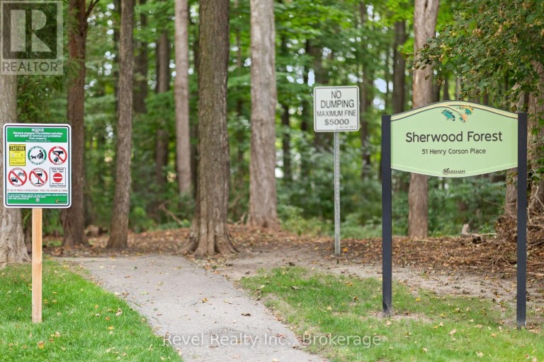 35 JOHN DEXTER PLACE, Markham (Sherwood-Amberglen), Ontario, L3P3G2