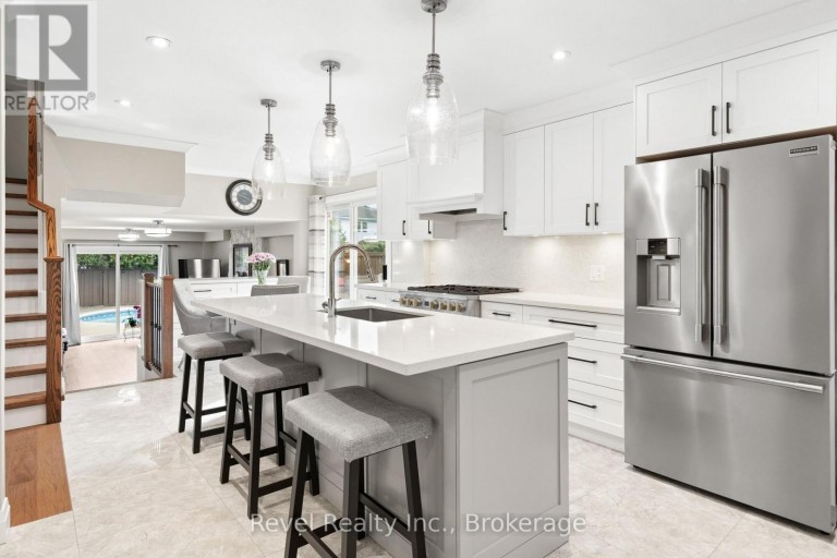 35 JOHN DEXTER PLACE, Markham (Sherwood-Amberglen), Ontario, L3P3G2