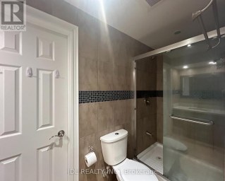 ENTIRE TWO-BEDROOM BSMT - 36 BENDAMERE CRES CRESCENT Markham (Raymerville) Ontario photo 7