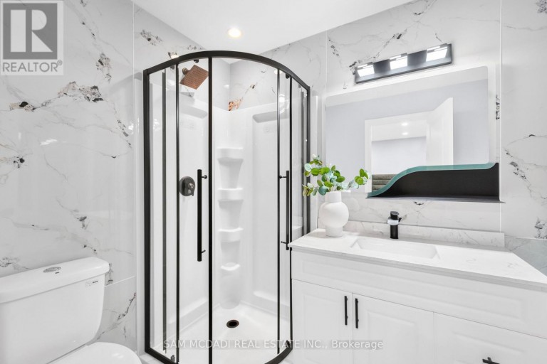 26 DAYMAN DRIVE, Hamilton (Meadowlands), Ontario, L9K0J9
