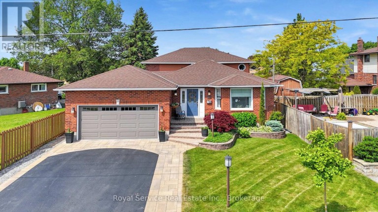 88 SIMPSON AVENUE, Clarington (Bowmanville), Ontario, L1C2J1