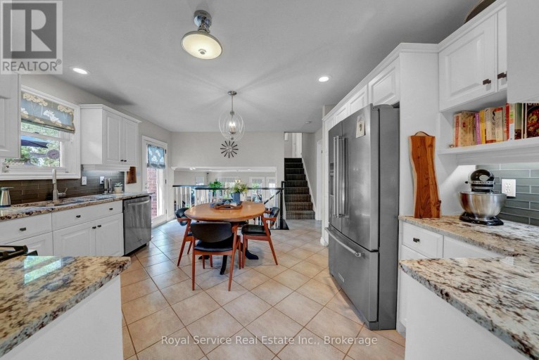 88 SIMPSON AVENUE, Clarington (Bowmanville), Ontario, L1C2J1