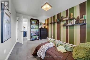 88 SIMPSON AVENUE Clarington (Bowmanville) Ontario photo 28