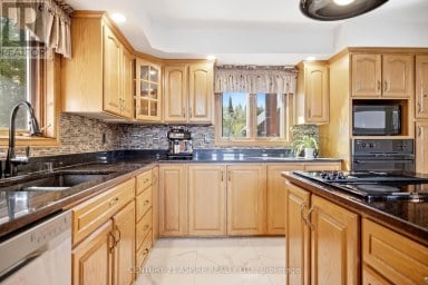 800 FOREST PARK ROAD Laurentian Valley Ontario photo 12