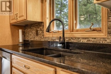 800 FOREST PARK ROAD Laurentian Valley Ontario photo 13