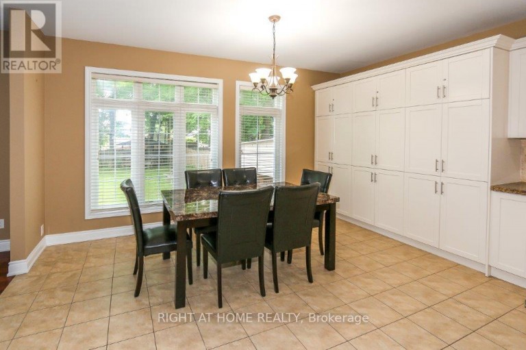 4441 LAWRENCE AVENUE E, Toronto (West Hill), Ontario, M1E2T6