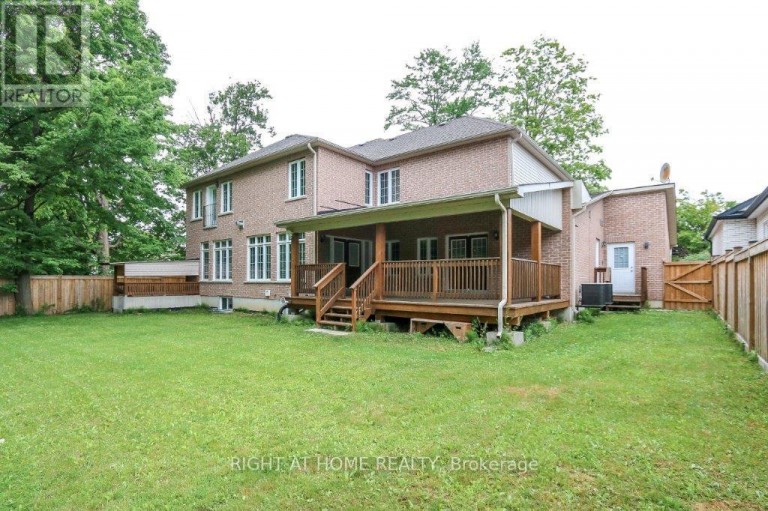 4441 LAWRENCE AVENUE E, Toronto (West Hill), Ontario, M1E2T6
