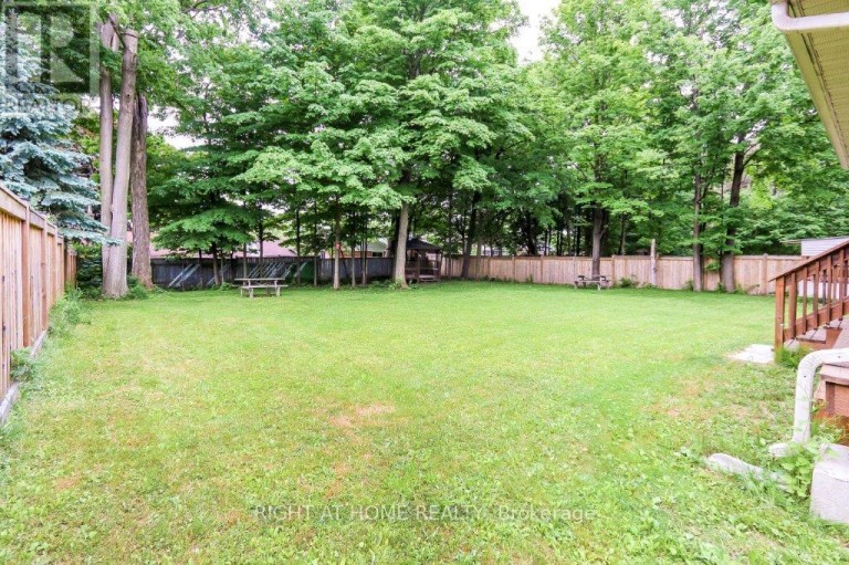 4441 LAWRENCE AVENUE E, Toronto (West Hill), Ontario, M1E2T6