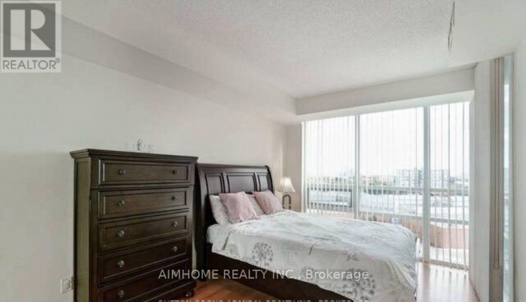 1408 - 100 PROMENADE CIRCLE, Vaughan (Brownridge), Ontario, L4J7W7