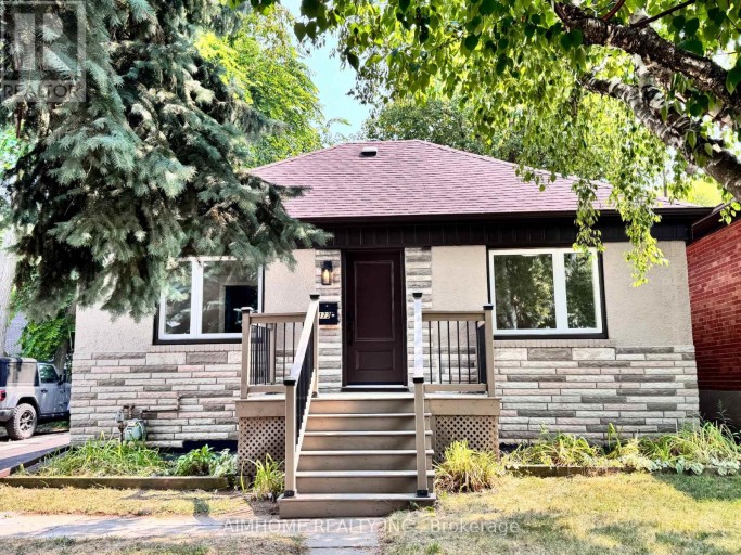 173 MELROSE STREET, Toronto (Mimico), Ontario, M8Y1B6