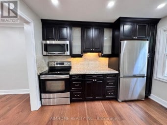 173 MELROSE STREET Toronto (Mimico) Ontario photo 10