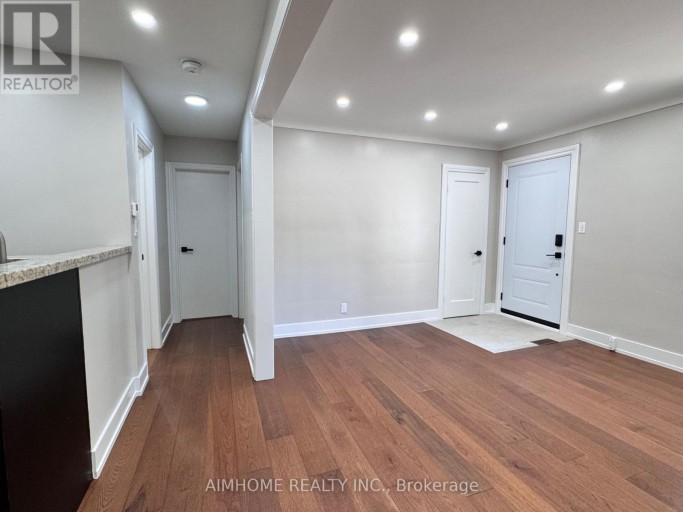 173 MELROSE STREET, Toronto (Mimico), Ontario, M8Y1B6