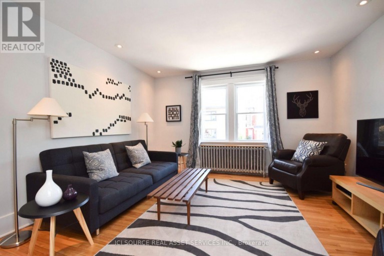 UPPER - 118 LOWER CHARLOTTE STREET, Ottawa, Ontario, K1N8K3