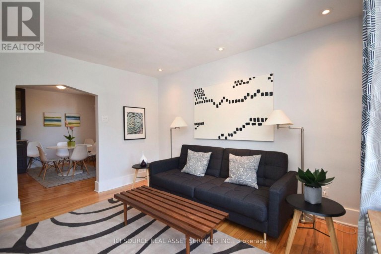 UPPER - 118 LOWER CHARLOTTE STREET, Ottawa, Ontario, K1N8K3