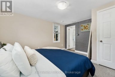 21 AYLMER STREET S Peterborough (Town Ward 3) Ontario photo 15