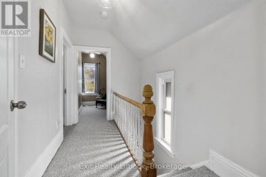 21 AYLMER STREET S Peterborough (Town Ward 3) Ontario photo 18