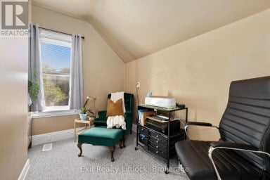 21 AYLMER STREET S Peterborough (Town Ward 3) Ontario photo 23