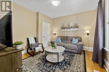 21 AYLMER STREET S Peterborough (Town Ward 3) Ontario photo 5