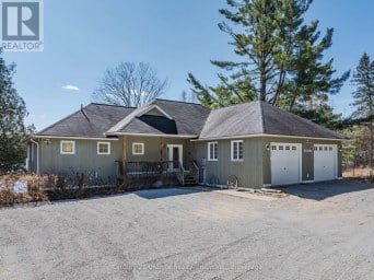 15190 HIGHWAY 118 Dysart et al (Dysart) Ontario photo 3