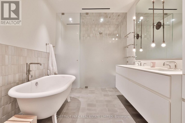 424 EUCLID AVENUE, Toronto (Palmerston-Little Italy), Ontario, M6G2S9